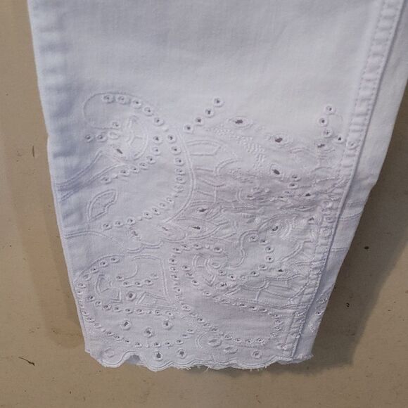 Adorable Td Baker jeans size 30 perfect condition - Picture 2 of 7